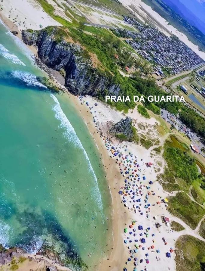 Casa De 2 Quartos Com 2 Ares-Condicionados Em Torres-Rs - Na Mais Bela Praia Gaucha - Cozinha - Banheiro - Tv Smart 32 E Wi-Fi - Estacionamento - Anfitria Superhost No Bnb别墅 外观 照片