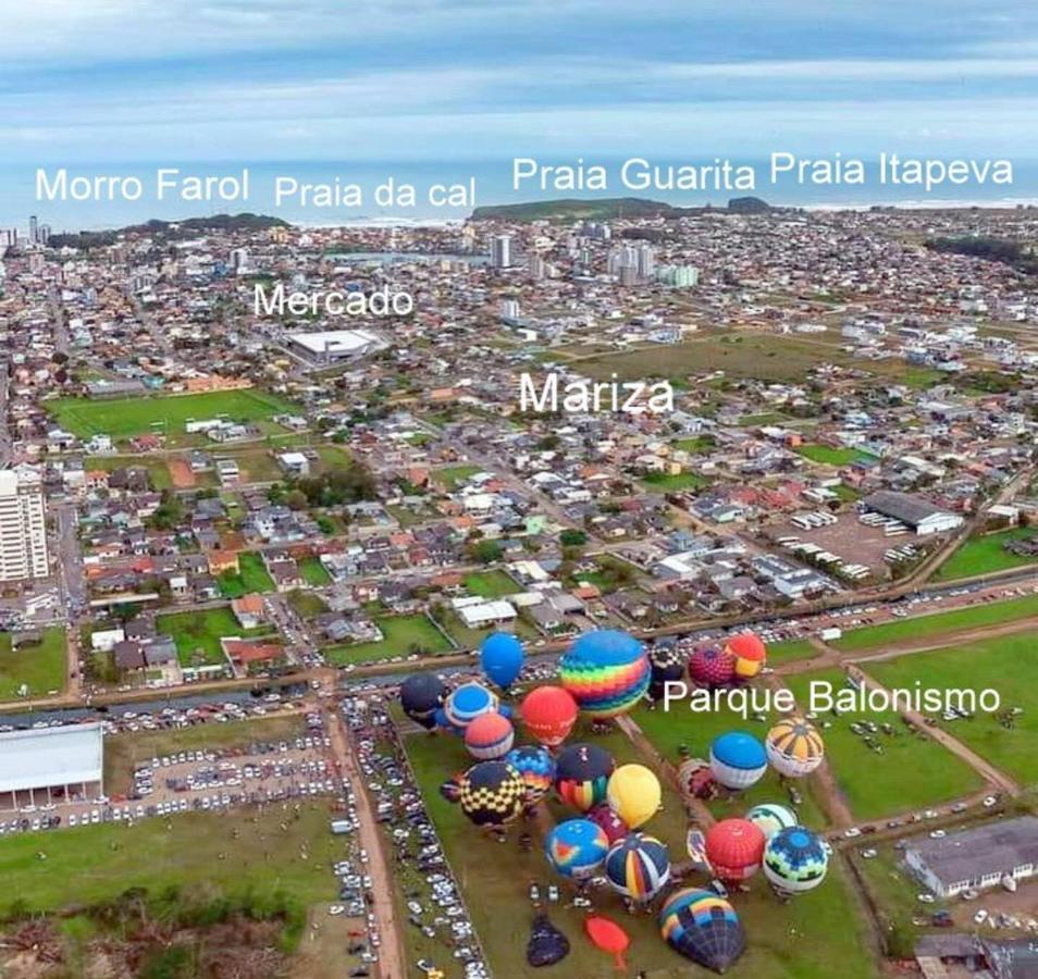 Casa De 2 Quartos Com 2 Ares-Condicionados Em Torres-Rs - Na Mais Bela Praia Gaucha - Cozinha - Banheiro - Tv Smart 32 E Wi-Fi - Estacionamento - Anfitria Superhost No Bnb别墅 外观 照片
