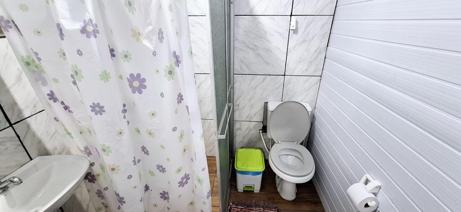 Casa De 2 Quartos Com 2 Ares-Condicionados Em Torres-Rs - Na Mais Bela Praia Gaucha - Cozinha - Banheiro - Tv Smart 32 E Wi-Fi - Estacionamento - Anfitria Superhost No Bnb别墅 外观 照片
